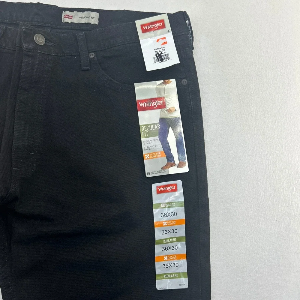 Wrangler Regular Fit Black Straight Leg Flex Jeans 36x30 109TRGFCB Mens